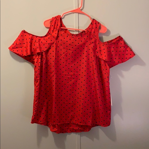 Live 4 Truth Tops - NWT Adorable Live 4 Truth Cold Shoulder Tunic